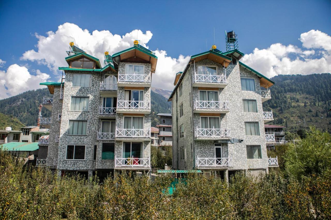 Tripli Hotels Stone House Cottage Manāli Eksteriør billede