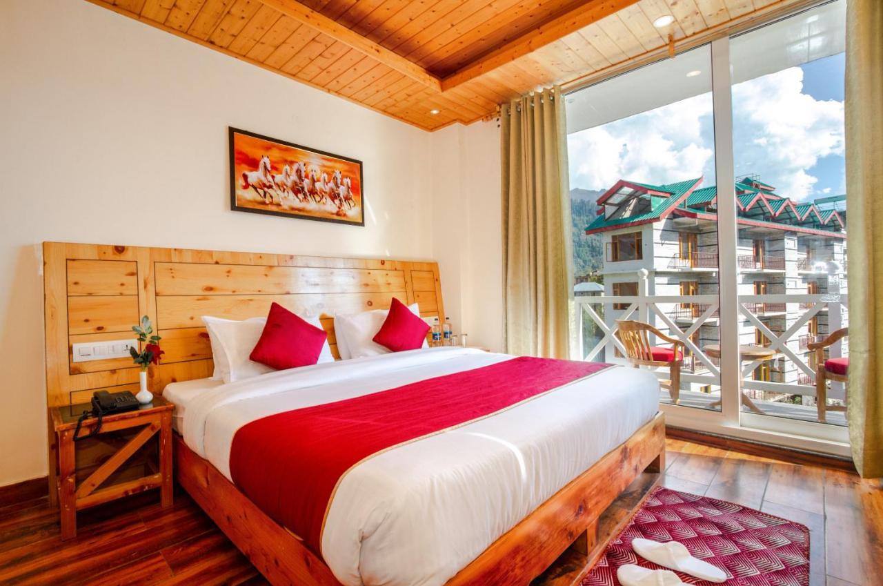 Tripli Hotels Stone House Cottage Manāli Eksteriør billede