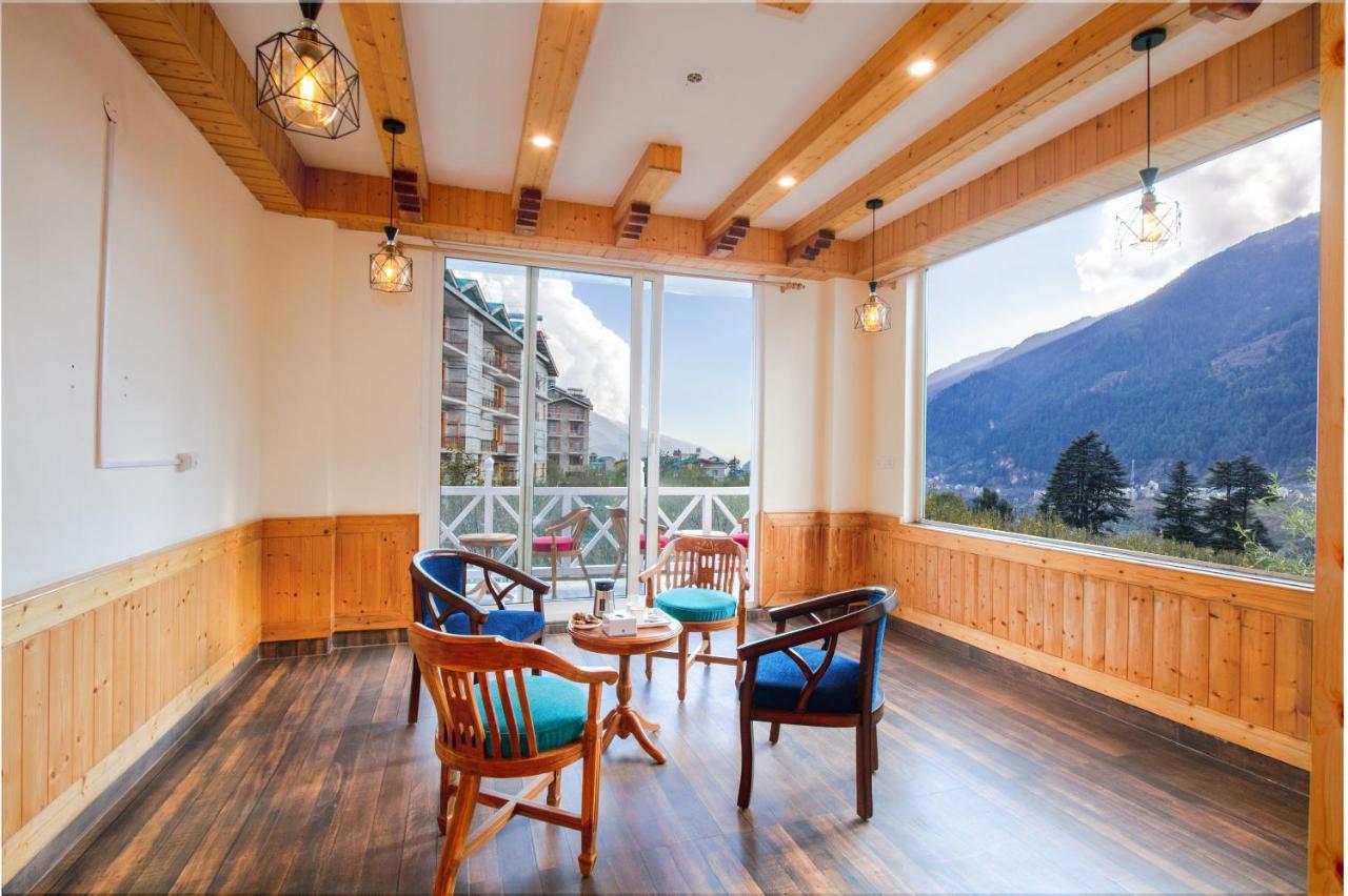 Tripli Hotels Stone House Cottage Manāli Eksteriør billede
