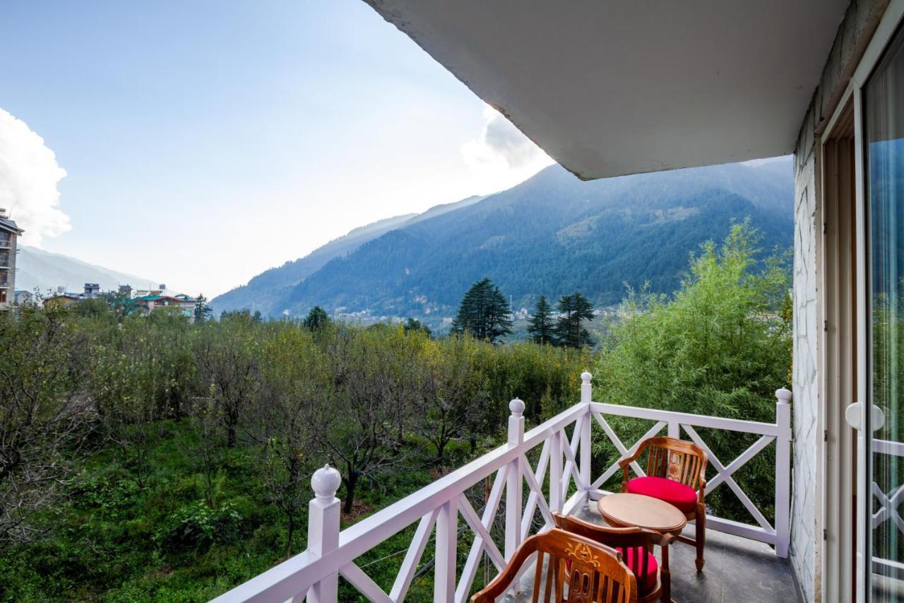 Tripli Hotels Stone House Cottage Manāli Eksteriør billede